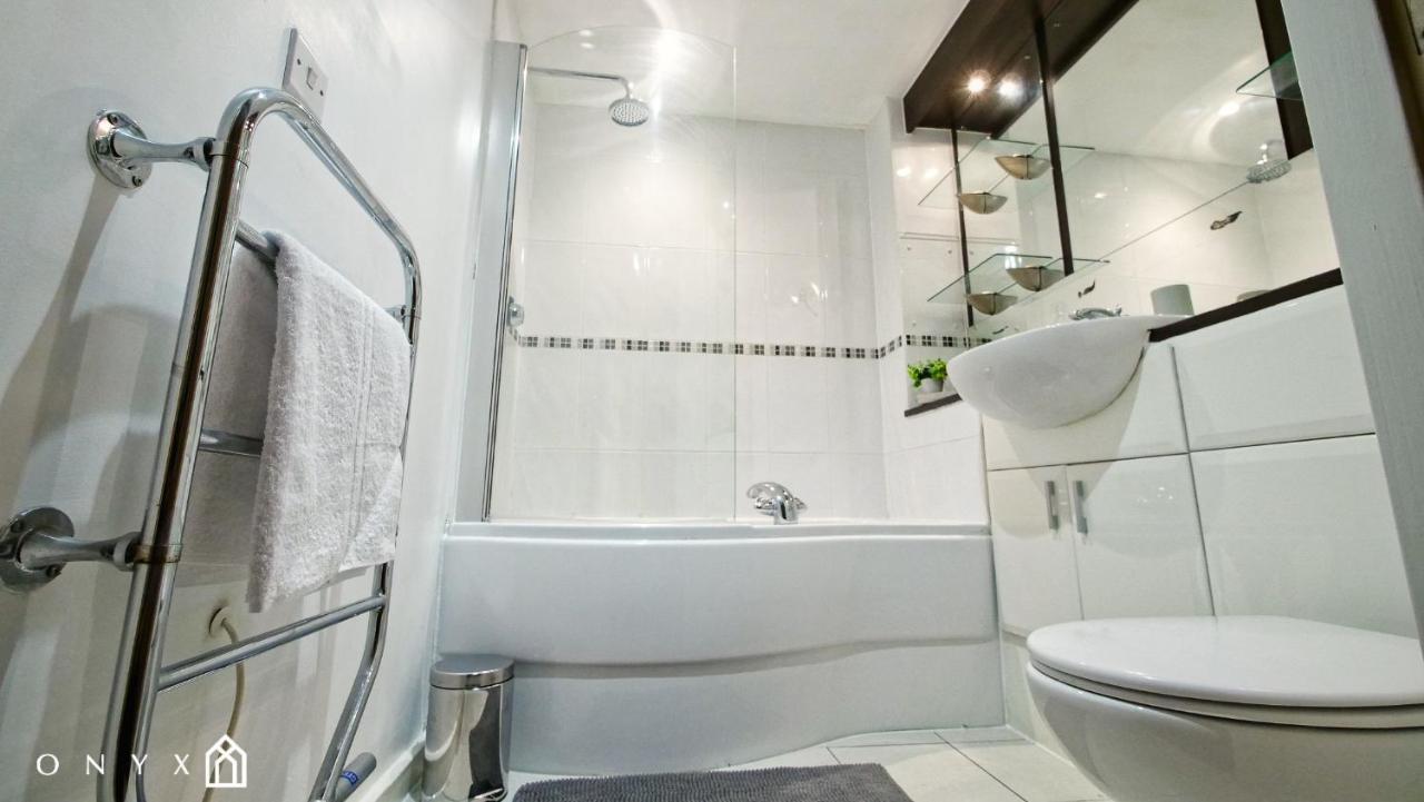 Onyx Bullring Stunning Large Spacious City Centre Apartment Бірмінгем Екстер'єр фото